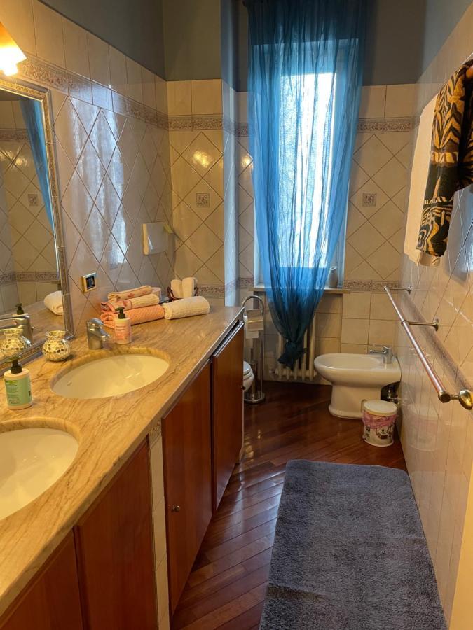 Zen Apartment Located In Turin Pre Hill Luaran gambar